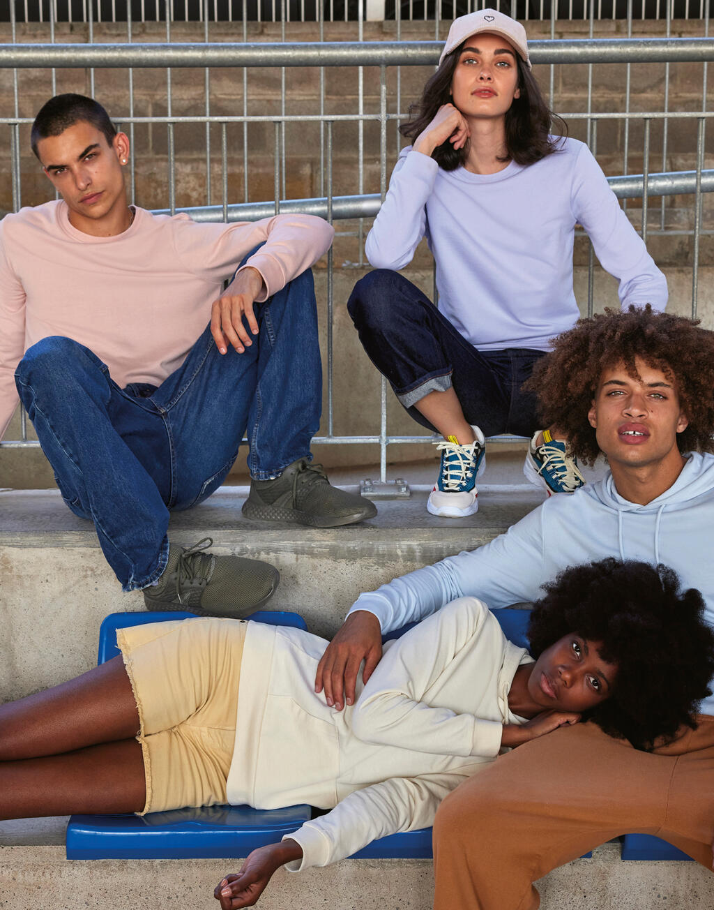 Sudadera ligera con capucha mujer  - vista 3