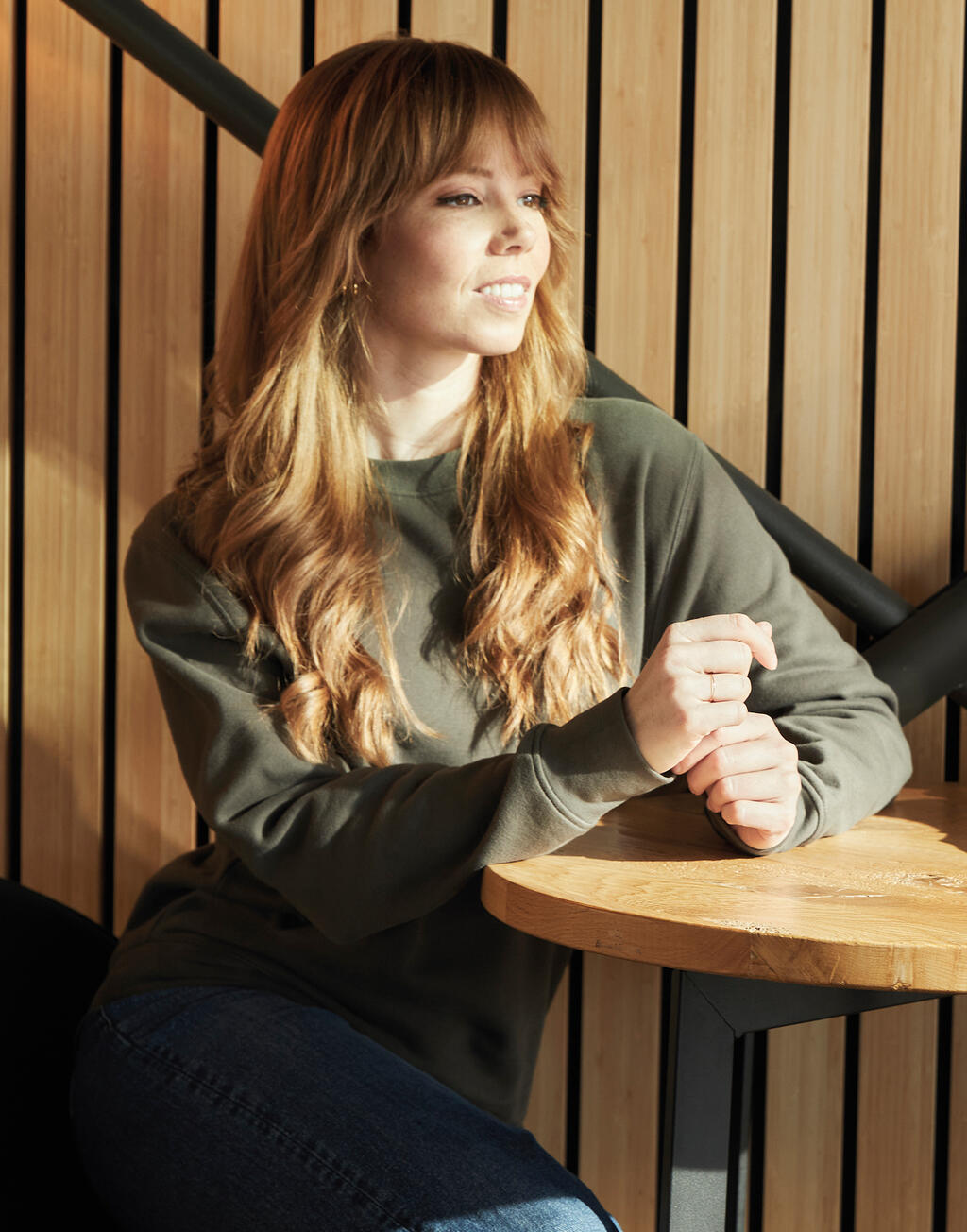 Sudadera sin etiqueta Signature Unisex - vista 1