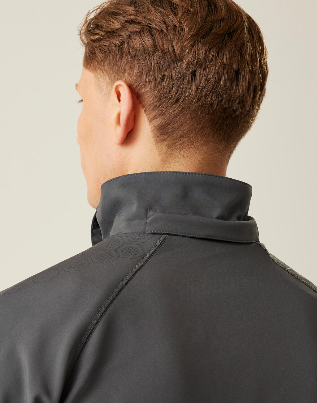 Repeller Lined Hooded Softshell - vista 1