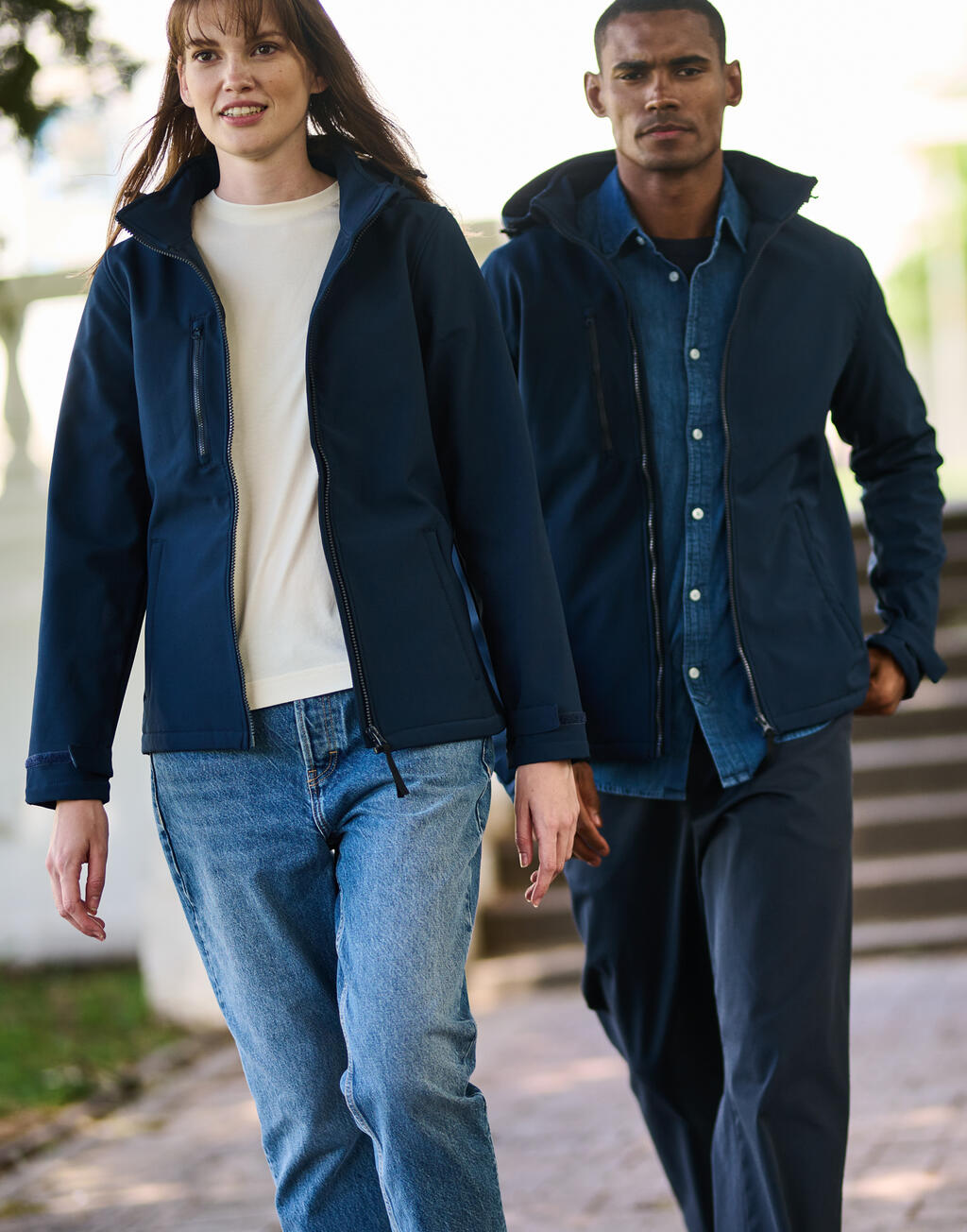 Chaqueta Softshell capucha 3 capas Venturer - vista 1