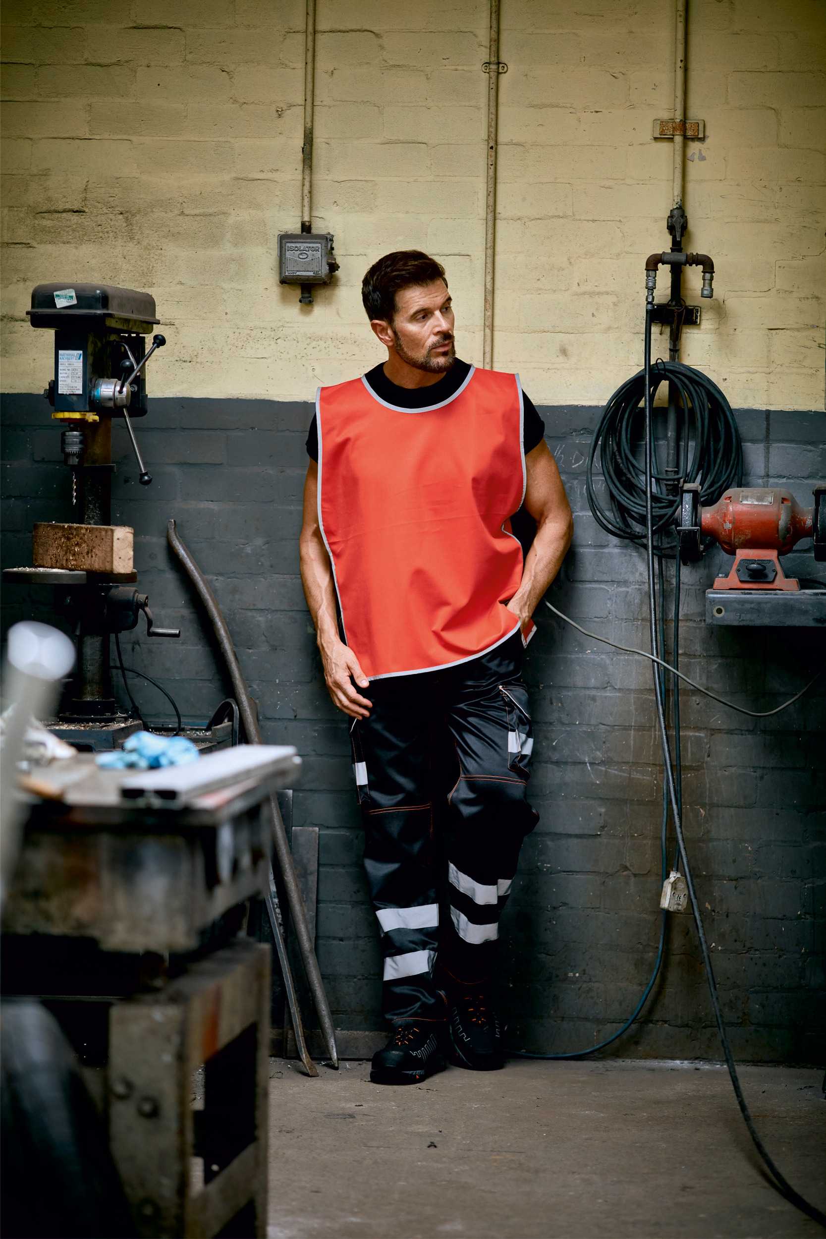  Yoko Chaleco con bordes reflectantes